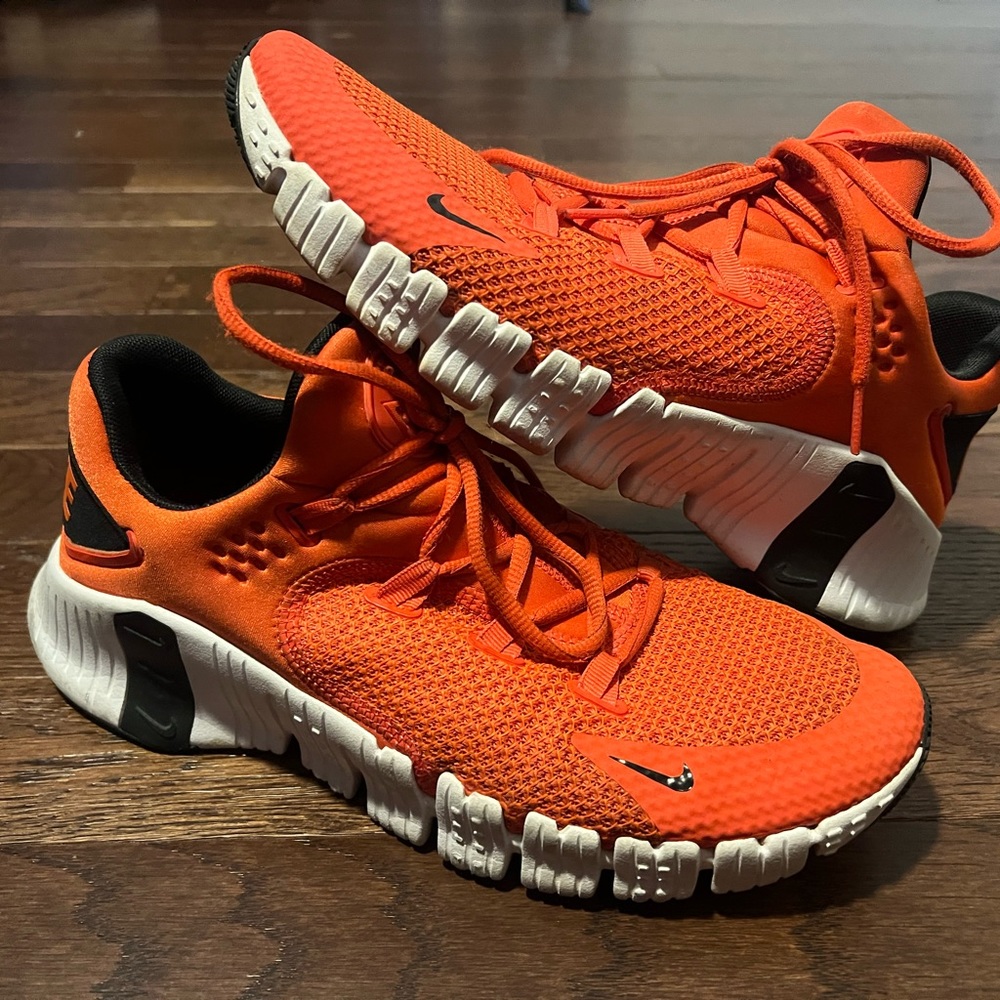 Nike Metcons Men’s Size 10.5 (Women 9.0)